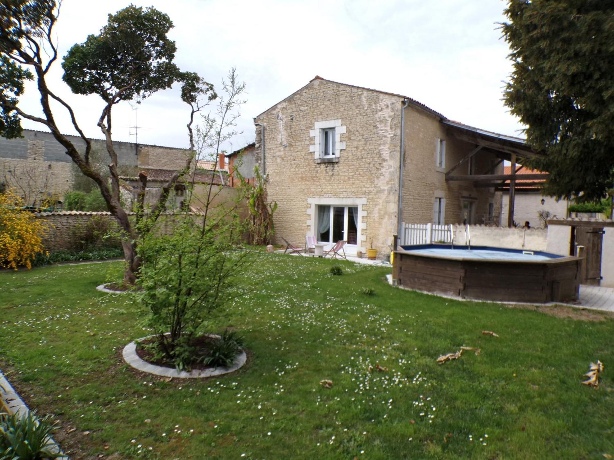 Le Logis De La Venise Verte Saint-Hilaire-la-Palud Kültér fotó